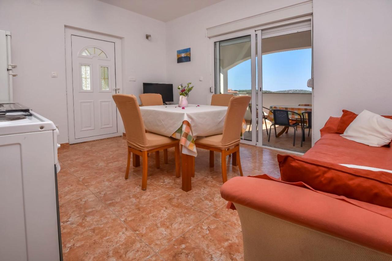 Apartments Markovic روغوزنيكا الغرفة الصورة