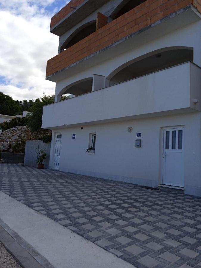Apartments Markovic روغوزنيكا المظهر الخارجي الصورة