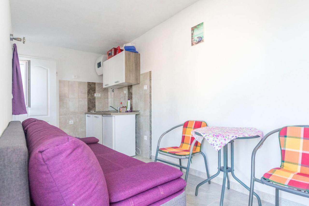 Apartments Markovic روغوزنيكا المظهر الخارجي الصورة